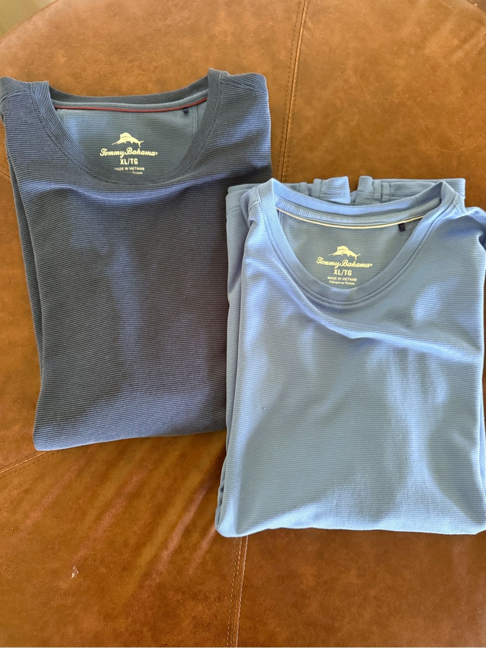 Tommy Bahama T-Shirt